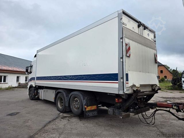 Refrigerated truck VOLVO FH 480 Kühler mit Kühlanhänger, LBW+Türen