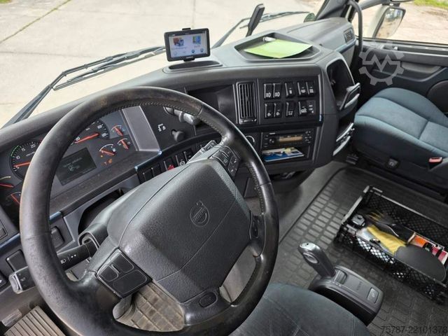 Refrigerated truck VOLVO FH 480 Kühler mit Kühlanhänger, LBW+Türen