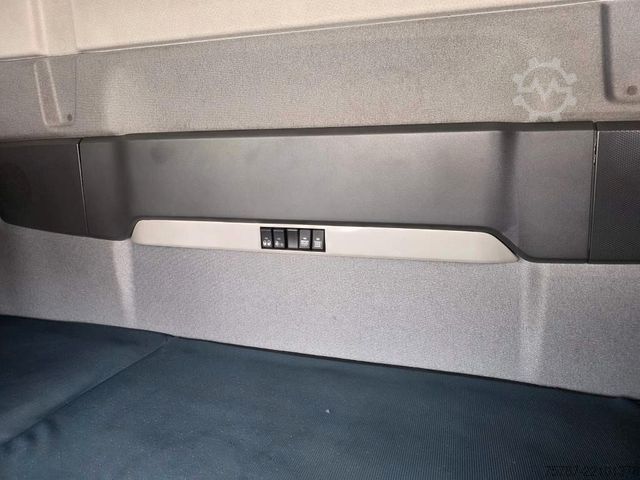 Refrigerated truck VOLVO FH 480 Kühler mit Kühlanhänger, LBW+Türen