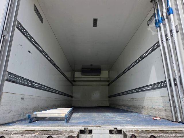 Refrigerated truck VOLVO FH 480 Kühler mit Kühlanhänger, LBW+Türen