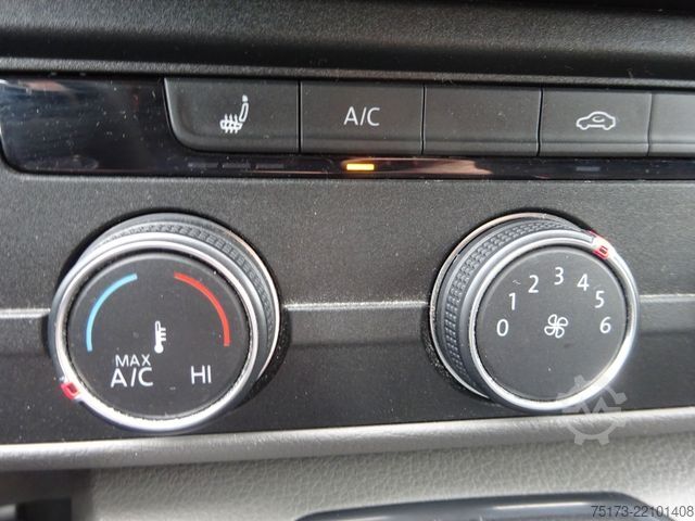 Kastenwagen VOLKSWAGEN T6.1 Transporter Kasten 150PS FWD KR Klima AHK
