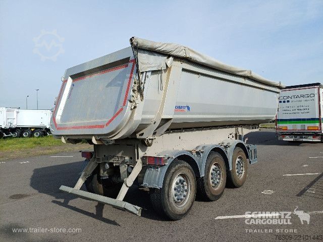 Kipper Auflieger Schmitz Cargobull Kipper Stahlrundmulde 24m³