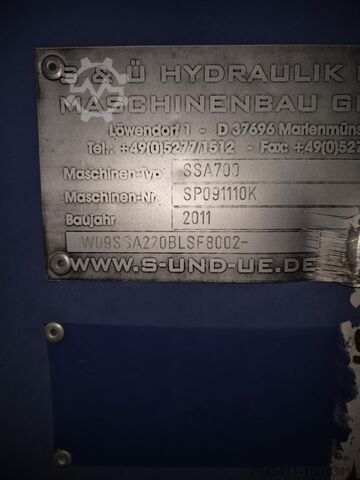 Holzspalter S&Ü Hydraulik- und Maschinenbau GmbH SSA 700 und Ladekran Epsilon M100-LD97