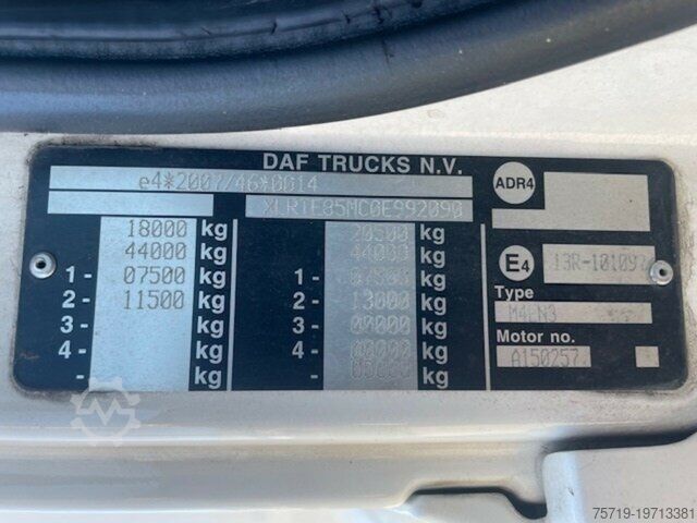 Garbage truck DAF 85.460 + Kraker Waalking Floor/Kran