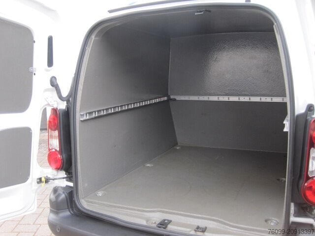 Panel van Peugeot Partner 1.6 HDI Cateringausbau 3-Sitzer