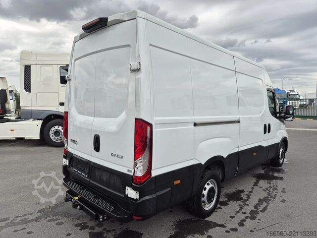 Van Iveco Daily 35 S 14