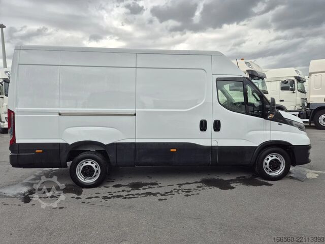 Van Iveco Daily 35 S 14
