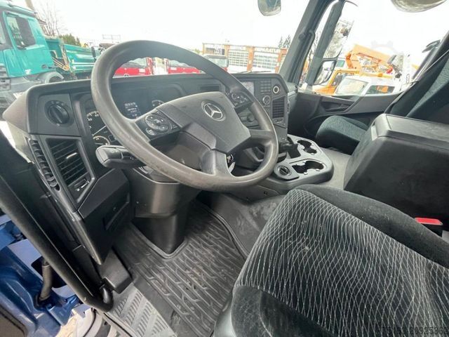 Tipper truck MERCEDES-BENZ Arocs 2643 K 6x4 3-Achs Kipper Meiller