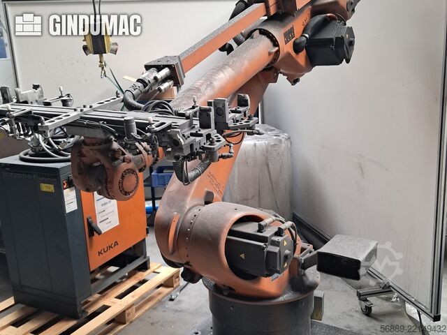 KUKA KR 30L16-2 mit KRC 4 KUKA KR 30L16-2 mit KRC 4