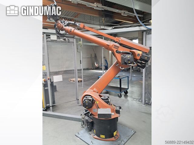 KUKA KR 30L16-2 mit KRC 4 KUKA KR 30L16-2 mit KRC 4