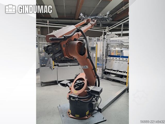 KUKA KR 30L16-2 mit KRC 4 KUKA KR 30L16-2 mit KRC 4