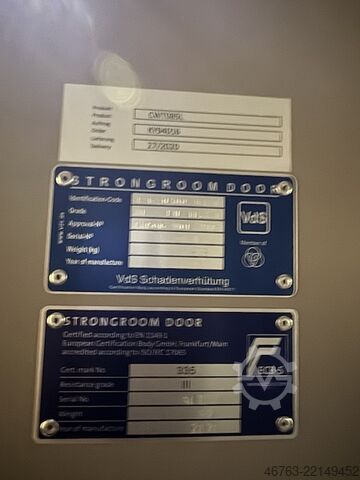 Air-conditioned safe in the form of a container Strongroomdoor CWT085L 