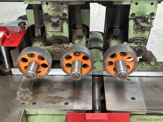 WEINIG Profimat four-side planer WEINIG Profimat 14/6