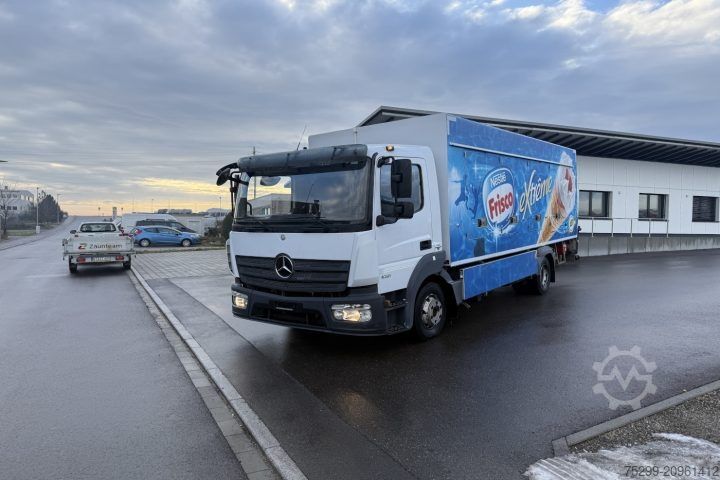Refrigerated truck Mercedes-Benz Atego 1021 4x2 Kühlkoffer+HB / Swiss-Vehicle