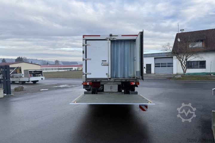 Refrigerated truck Mercedes-Benz Atego 1021 4x2 Kühlkoffer+HB / Swiss-Vehicle
