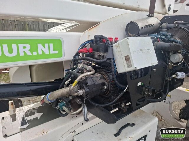 Articulated boom lift Niftylift HR17 Hybrid