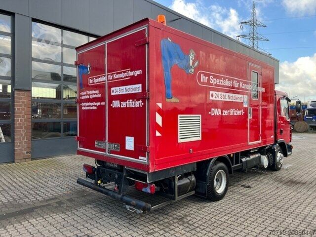 Vacuum tank truck MAN 8.180 4x2 TGL Dichtheitsprüffahrzeug Sklarz
