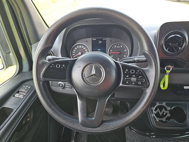 High-roof van MERCEDES-BENZ SPRINTER 319 L3H2 V6 LED 3.0Ltr!