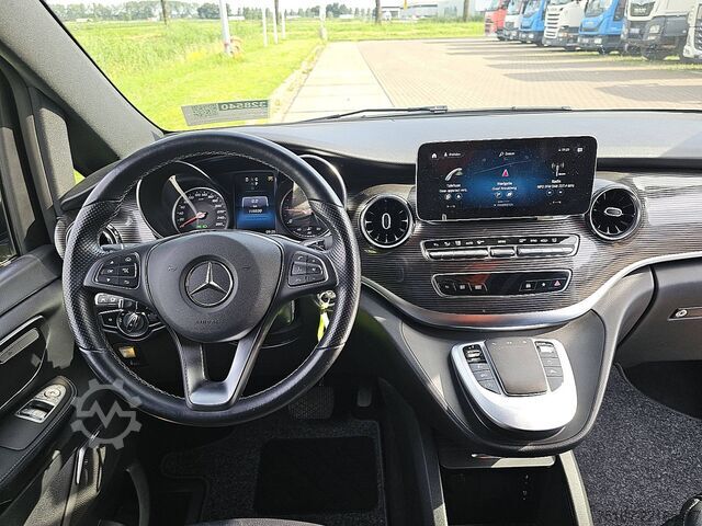Passenger transportation MERCEDES-BENZ V-KLASSE 250 CDI L3 XL 8-Persoons NAP