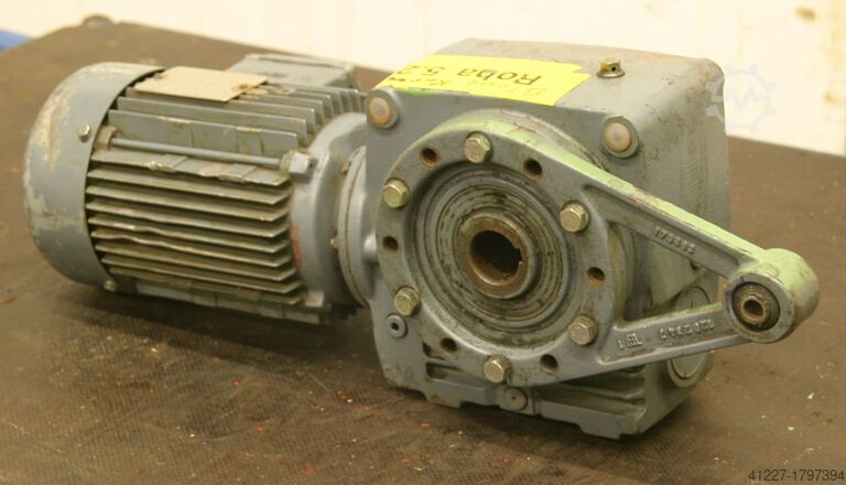 Geared motor 0.37 kW 15 rpm SEW-EURODRIVE SA52T DT80M4
