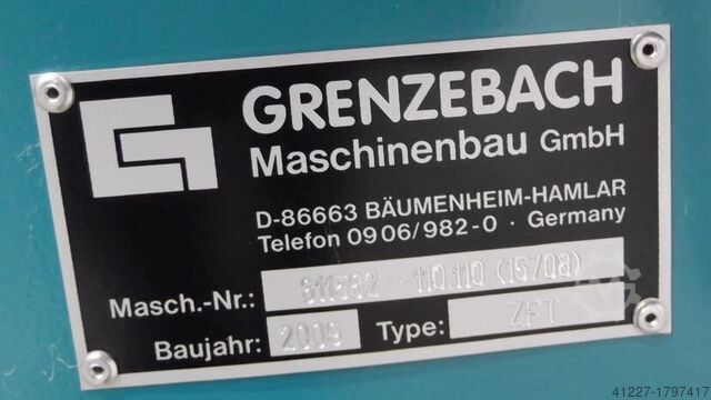 Conveyor belt Grenzebach mit Zentriereinheit