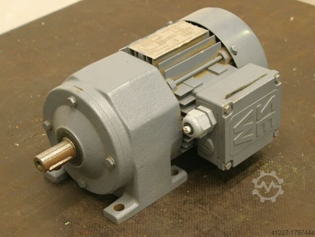 Geared motor 0.12 kW 27 rpm SEW-EURODRIVE R32DT71D8