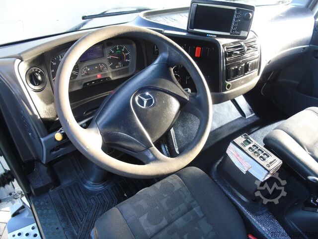 Refuse collection vehicle Mercedes-Benz Axor 1829 + system operational + euro 5