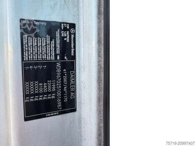 Box truck Mercedes-Benz 1223 Atego 4x2