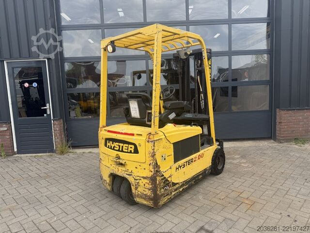 Electric 3-wheel forklift Hyster J2.00XMT