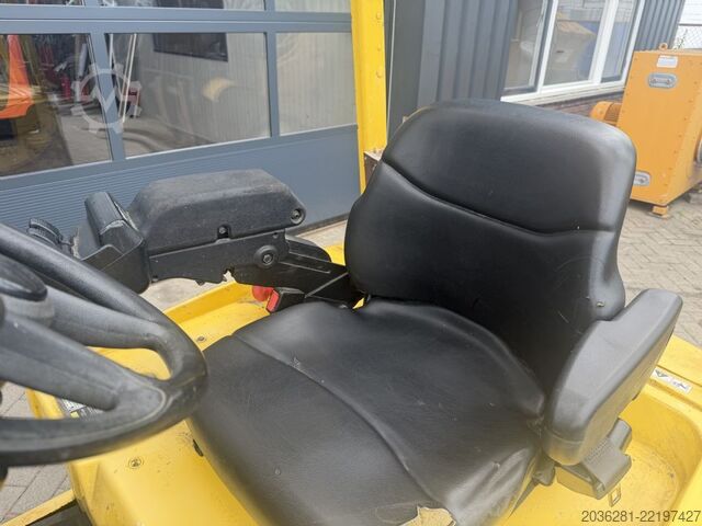 Electric 3-wheel forklift Hyster J2.00XMT