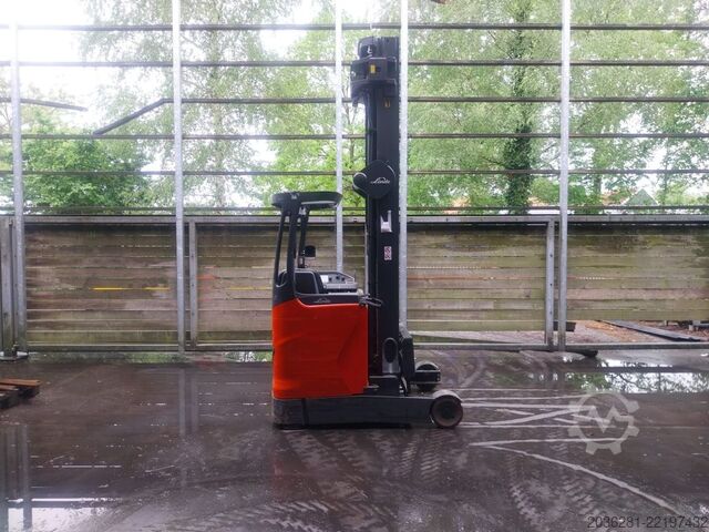 Schubmaststapler Linde R14HD-01