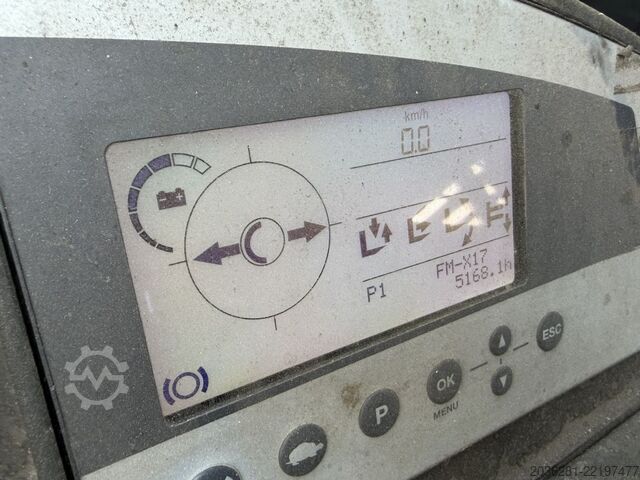 Schubmaststapler Still FM-X17