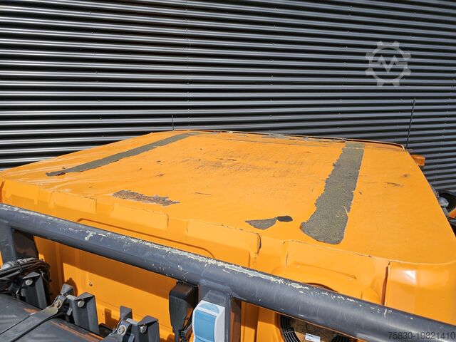 Scania P420 / manual gearbox / 10x4 / retarder / 150T Scania P420 / MANUAL GEARBOX / 10x4 / RETARDER / 150T