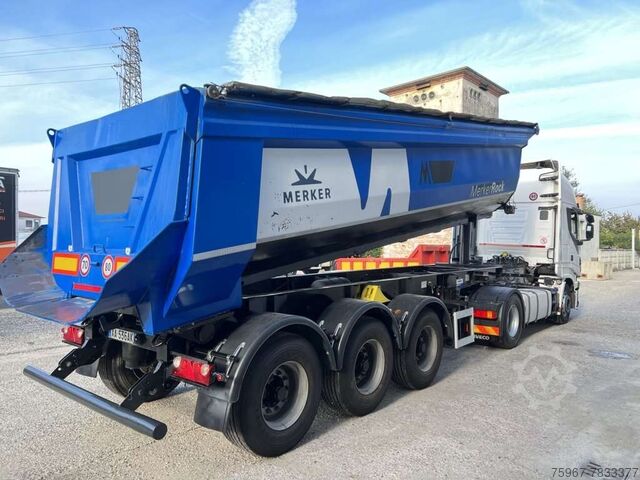 Standard truck tractor Iveco Stralis 480