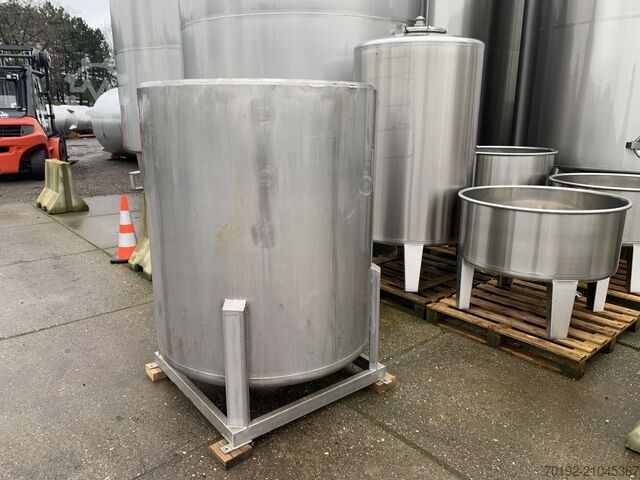 1750 liter tank made of V2A stainless steel  S16511