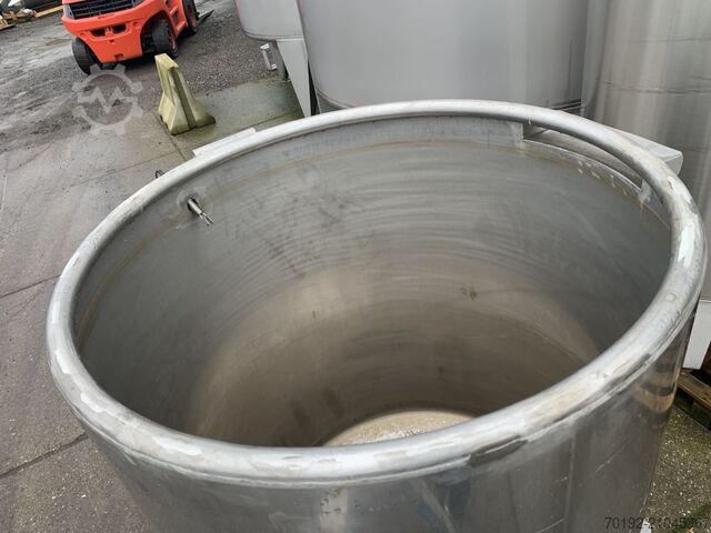 1750 liter tank made of V2A stainless steel  S16511
