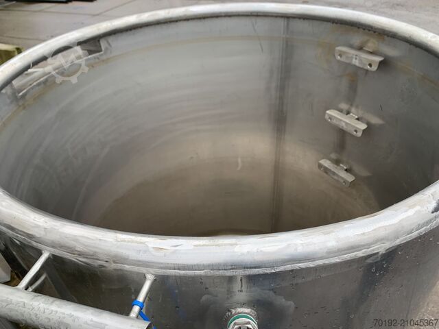 1750 liter tank made of V2A stainless steel  S16511