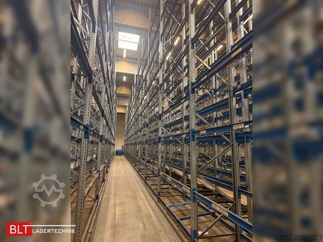 Schwerlastregal Industrieregal Hochregal SSI Schäfer PR600 – 14,10 lfm, Höhe 4,9m Boden + 2 Ebenen | Fachlast bis 3500 kg