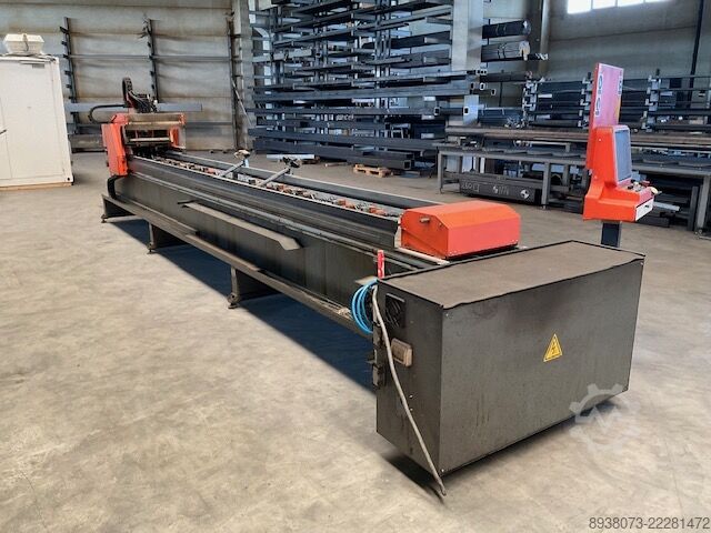 Universal-Bearbeitungszentrum Tekna TK 426/3
