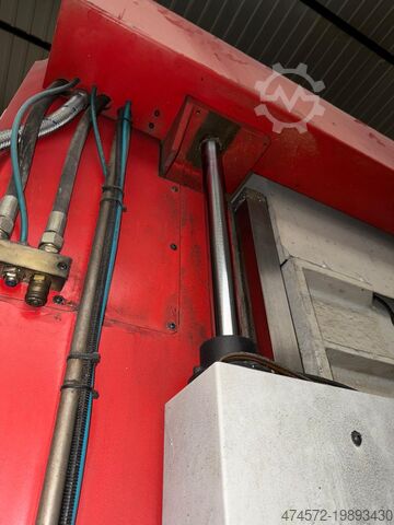 Vertical machining center AWEA LP-3025