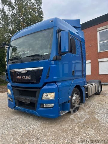 Volumen SZM MAN 18.440 LLS-U HUBSATTELKUPPLUNG EURO6 2 Tank Inta