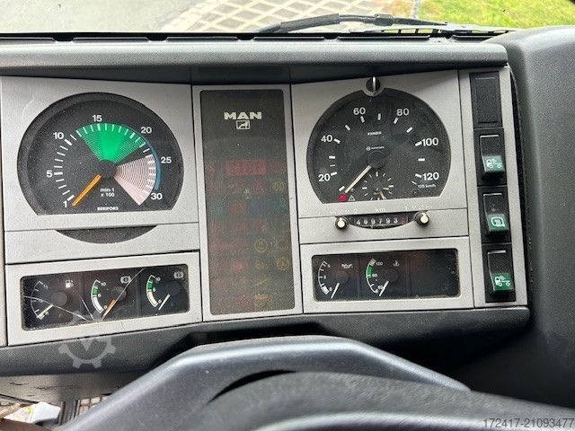 LKW mit Pritsche (offen) MAN 14.224  Handschaltung 6 Zylinder