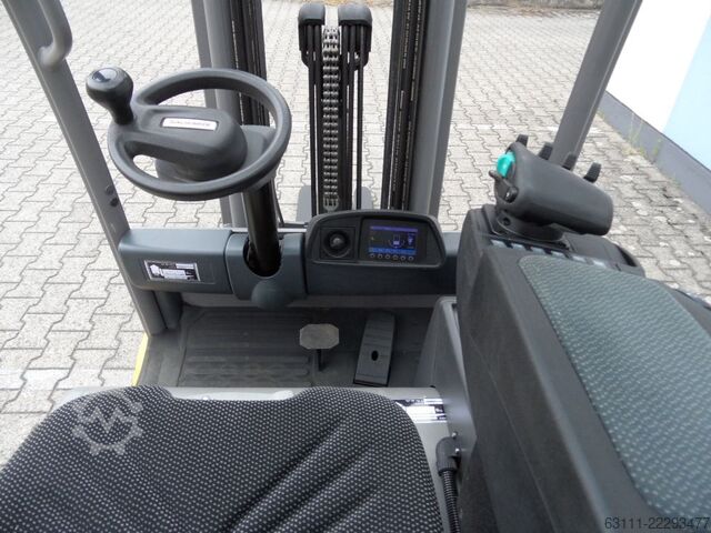 Elektro 3 Rad-Stapler Jungheinrich EFG 216k - neue Batterie - Triplex