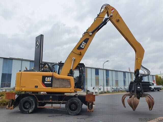 Radbagger CAT MH3024 / MH 3024 / Greifer / 2018 / 9.424h