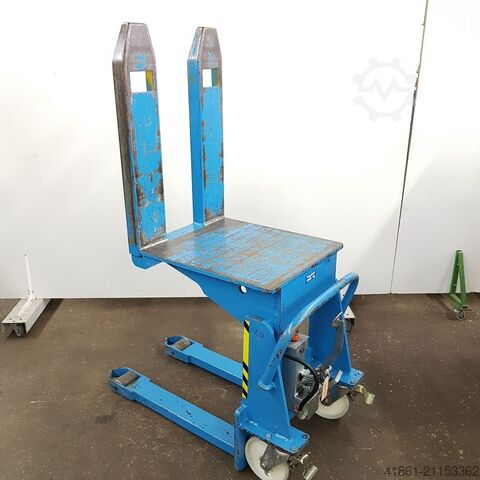 Hydr. fahrbarer Behälterneiger GRUSE BN 1000