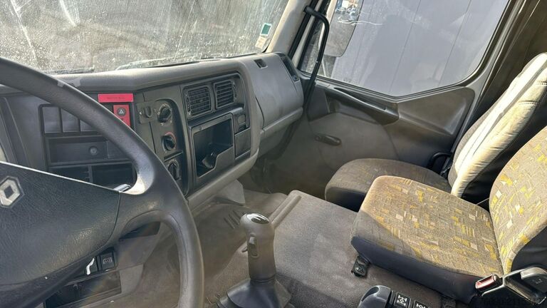Saugfahrzeug Renault Kerax 370 (10970L / CAMION FRANCAIS / VIDANGEUR...