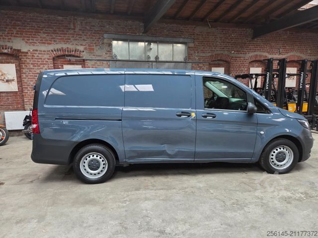 Kastenwagen MERCEDES-BENZ Vito Kasten 110  Kamera Tempom. Klima Tüv neu E6
