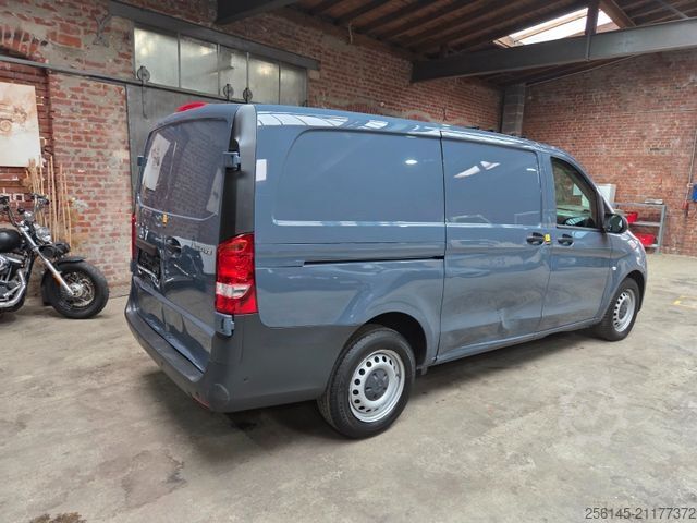 Kastenwagen MERCEDES-BENZ Vito Kasten 110  Kamera Tempom. Klima Tüv neu E6