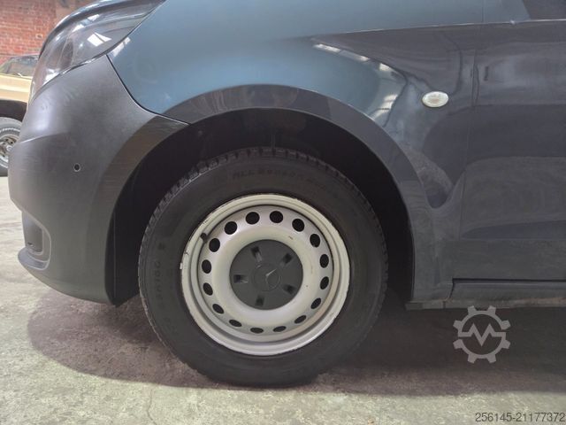 Kastenwagen MERCEDES-BENZ Vito Kasten 110  Kamera Tempom. Klima Tüv neu E6