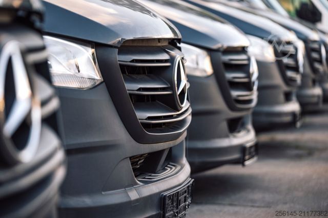 Kleinbus MERCEDES-BENZ Vito Kasten 110  Kamera Tempom. Klima Tüv neu E6